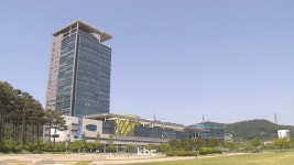 전라남도 청사 1층 리모델링 예산낭비 지적에 보류