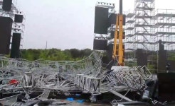 하남 미사경정공원서 무대 구조물 붕괴..노동자 6명 부상