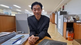 [남·별·이]소설 쓰다가 문화재에 끌렸다 화순군청 심홍섭 학예사