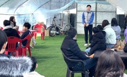 [인터뷰]스타 청년 농부 조성수 농사, 쉽지 않지만 명예로운 일