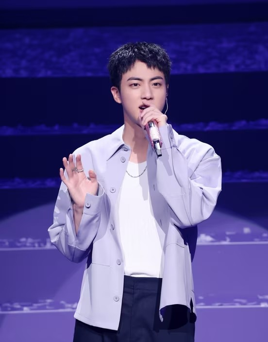 방탄소년단(BTS) 진 멤버, 일본인 여성 성추행 혐의로 경찰에 입건