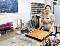 [예·탐·인]가죽공예 작가 나다영, 버린 가죽 예술품으로..마법의 손재주(1편)