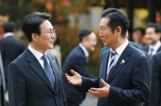 당권 경쟁 전초전? 김민석·정청래 당 청년위 행사서 나란히 특강