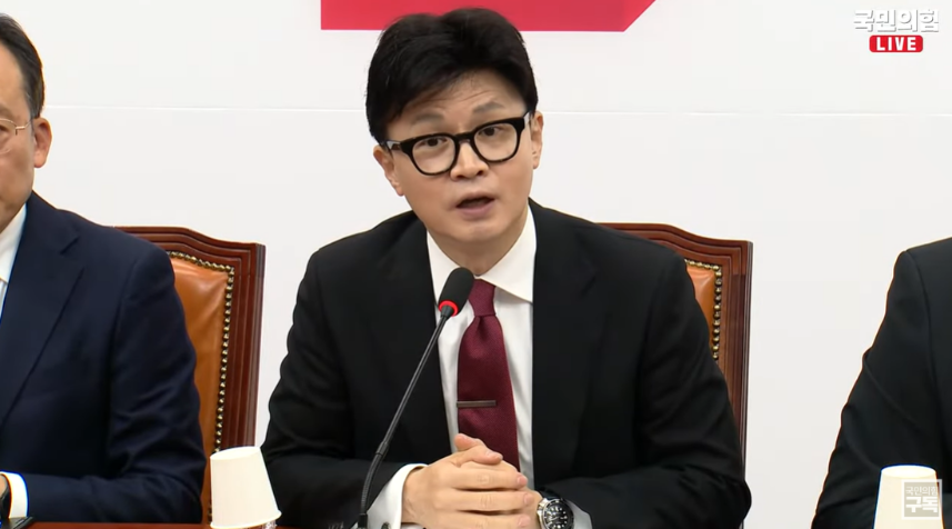 백골단 기자회견 주선 김민전 의원, 논란 가라앉을까?