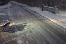산간도로 곳곳 통제 월동장구 착용해야