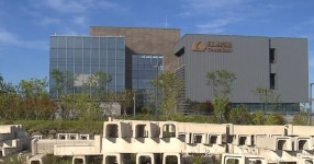 8년째 흉물 방치 제주헬스케어타운 살아나나?...법 개정되면 기사회생?