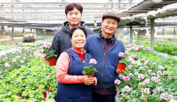 [가족농 열전 백년농부] 청춘의 도전 가족 ‘그늘’ 있어 두려움 없다