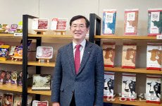 [인터뷰] “협동정신으로 축산농 생산비 함께 분담”