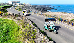 귀여운 ‘삼륜 전기차’ 타고 우도 인생샷 찍으러 가보자 GO!