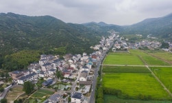 중국 정부, “도시 은퇴자도 농촌 앞으로”