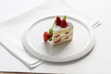 케이크값 올랐는데…딸기 양은 왜 줄었나요?