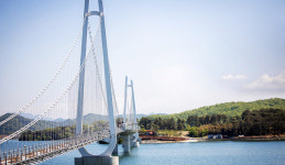 논산에 가면? 탑정호수 출렁다리 걷다보면 내 마음도 ‘출렁’