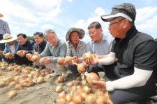 강호동 농협중앙회장, 경남 합천·거창서 현장경영