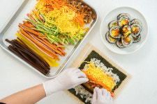 마약김밥·마약족발 쓰지 말라면서…강제 대신 권고?