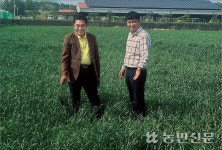 조사료만으로 3모작…세마리 토끼 잡는다