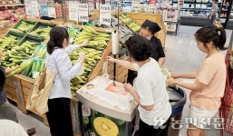 충북 괴산농협, 대형마트서 옥수수 판촉행사