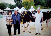 [新부자유친] 3대째 명문 목장의 전통을 이어간다 | 월간축산
