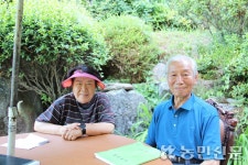 동요가 흐르는 마을…농협 퇴직동인이 잇는 공동체