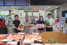 여수원예농협 하나로마트, 개점 1년 만에 성공 정착