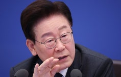 이 대통령 “CPTPP 가입, 결론 정해두지 말고 원점에서 대화해야”