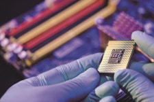 반도체 후공정 뜨니 이 회사도 떴다 [컴퍼니+]