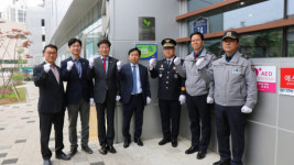 의왕경찰서, 백운커뮤니티센터 ‘범죄예방 우수시설’ 인증패 현판식
