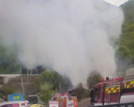 경기 광주 화물차 적재박스 제조공장서 불…인명피해 없어