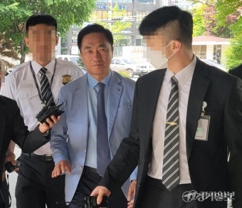 '선거법 위반 혐의' 정장선 평택시장, 1심서 '무죄'