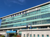 편의점 도시락 훔친 외국인 2명…경찰까지 밀치고 달아나