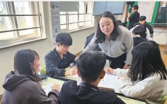 시흥 서해중, 학생 스스로 탐구하고 토론… 글로컬 인재 ‘쑥쑥’ [꿈꾸는 경기교육]
