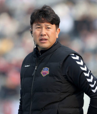 김도균 감독, 수원FC와 아름다운 4년 동행 마무리