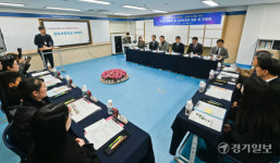 교육부장관, 경기도교육감 도시·농촌 상생 AI교육 선도학교 방문 [포토뉴스]