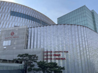 AK·스타필드·갤러리아·롯데…수원 ‘新 유통 격전지’ [로컬이슈]