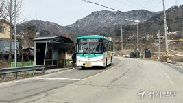 버스 없어 킥보드 타고 아슬아슬… 남양주 ‘위험한 등굣길’ [현장의 목소리]