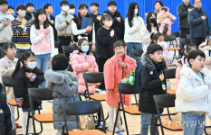 친구야, 반가워 수원 효동초 입학식 [포토뉴스]