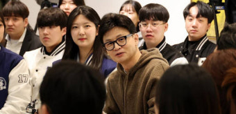 여야, ‘권향엽 공천’ 논란에 한동훈·이재명 맞고발