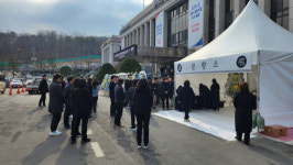 숨진 김포시 공무원 각계 추모물결 이어져