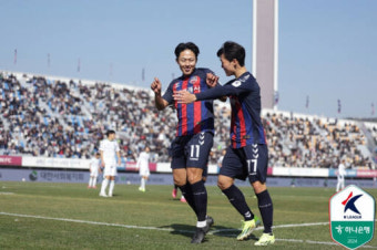 수원FC 이승우, 2경기 연속 골…팀은 전북과 1-1 무승부