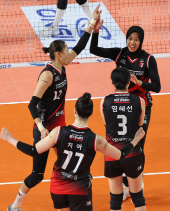 흥국생명 VS 정관장, PO 승부 원점…“인천서 결판 보자”