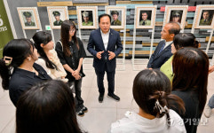 스미스 부대원을 기억합니다. 스미스평화관 특별전 개막 [포토뉴스]