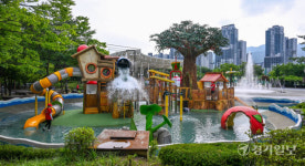 과천 문원체육공원 물놀이장 개장 [포토뉴스]