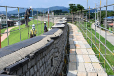 세계문화유산인 수원화성 보수정비 공사 시작 [포토뉴스]