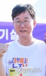 대부도 푸른빛 속으로… 가을 낭만가도 달리다 [2024 안산마라톤대회]