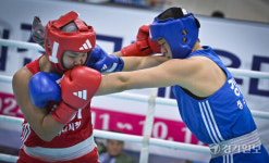 제105회 전국체전 성남시청 선수진, 복싱 여자일반부 미들급 금메달 [포토뉴스]