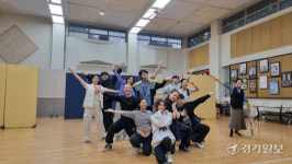 “꿈, 사랑 내가 찾겠어!” 21세기 가족뮤지컬 ‘신데룰라 이야기’ 웃음가득 연습현장
