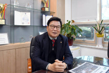 “노인의 행복이 곧 나의 행복” 김연규 대한노인회 시흥시지회 회장