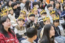 초등학교 생활 열심히 해볼게요, 수원 대평초 입학식 [포토뉴스]