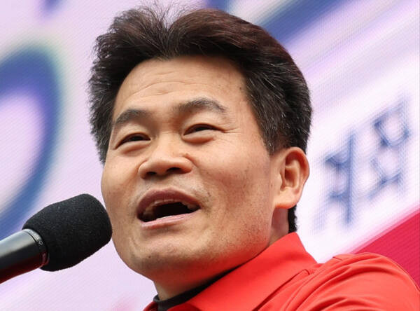 전한길씨의 국민의힘 입당 논란, 당헌·당규에 따른 조치 검토 중