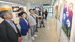 만화, 시대와 민주주의를 그리다展 [포토뉴스]