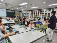 과천 청계초, 하이러닝 연구학교... 미래형 학습환경 ‘선도’ [꿈꾸는 경기교육]
